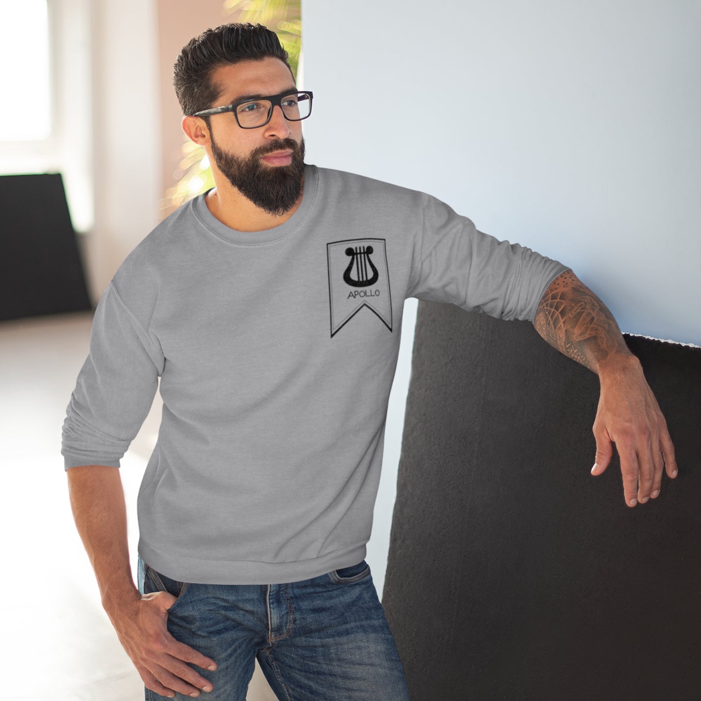 Apollo crewneck